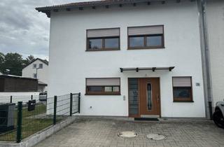 Doppelhaushälfte kaufen in 84478 Waldkraiburg, Moderne Doppelhaushälfte mit gehobener Ausstattung in Waldkraiburg