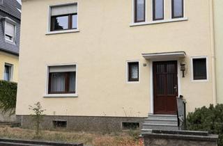 Haus kaufen in 66128 Saarbrücken, Ein/Zweifamilienhaus in Saarbrücken - Gersweiler