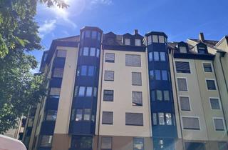 Wohnung kaufen in 90408 Nürnberg, Helle und gepflegte 2-Zimmerwohnung im 5. OG - Kleinreuther Weg - Aufzug - TG-Stellplatz - Vermietet