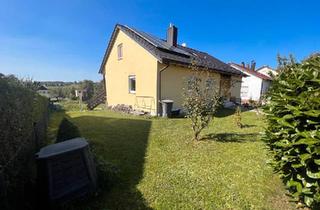 Einfamilienhaus kaufen in 93142 Maxhütte-Haidhof, Maxhütte-Haidhof - Ruhig gelegenes Einfamilienhaus