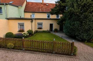 Haus kaufen in 04668 Grimma, Grimma - Reihenendhaus EFH 4 Zimmer mit Garten Garage gr. Nebengebäude GRM