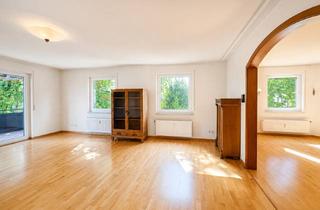 Wohnung kaufen in 75173 Südweststadt, Große Räume, viel Potenzial – 4-Zimmer-Wohnung mit 128 m²
