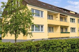 Wohnung kaufen in 31582 Nienburg, Freie charmante 2-Zimmer-Dachgeschosswohnung mit viel Potenzial in der Lehmwandlung!