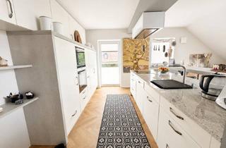 Wohnung kaufen in Zum Lech 5a, 86679 Ellgau, Exklusive und hochwertig ausgestattete 3 ZKB mit gr. Balkon, EBK und Garage! KFW 40 Plus