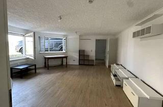 Wohnung kaufen in 76307 Karlsbad, Gepflegte 2-Zimmer-Wohnung mit eigenem Eingang, Garage und Stellplatz in Karlsbad-Ittersbach