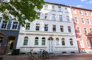 Wohnung kaufen in 31135 Hildesheim, Charmante 2-Zimmer-Altbauwohnung in Hildesheim-Oststadt!