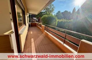 Wohnung kaufen in 79853 Lenzkirch, Zentrale EG-Wohnung mit Balkon und 2 TG-Stellplätzen