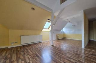 Wohnung mieten in 02681 Kirschau, Gepflegte 3-Zimmer Wohnung in grüner und zentraler Lage mit Loggia