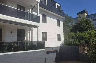 Wohnung mieten in Kirchplatz, 39326 Wolmirstedt, 3 Raum Wohnung mit Fahrstunhl, Tageslichtbad, Badewanne/Dusche, Stellplatz, Fußbodenheizung, HWR uvm