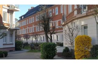 Wohnung mieten in Schrammsweg 19k, 20249 Eppendorf, Attraktive 2-Zi-DG-Whg im ruhigen Hinterhof Nähe U-Bahn Kellinghusenstr.