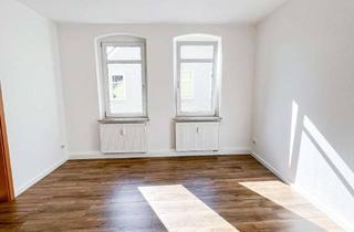 Wohnung mieten in Bahnhofstraße 86, 09376 Oelsnitz, Hübsche Dachgeschoss-Wohnung