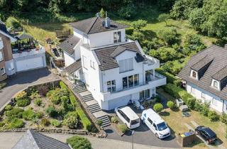 Einfamilienhaus kaufen in 56332 Brodenbach, Villenähnliches Einfamilienhausmit Einliegerwohnung & eigenem Wald