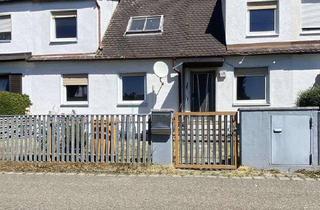 Haus kaufen in 86169 Hammerschmiede, Haus mit viel Entwicklungspotenzial und Doppelgarage in ruhiger Lage von Augsburg-Hammerschmiede