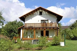 Haus kaufen in 84549 Engelsberg, 2-Fam.Haus inkl. 1700qm Grund in Engelsberg