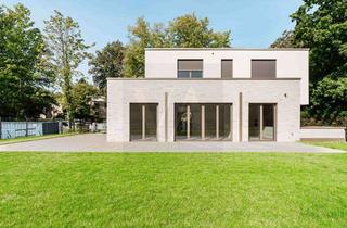 Villa kaufen in Am Großen Wannsee 48a, 14109 Wannsee, Designer Villa auf privatem Seegrundstück direkt Am Großen Wannsee