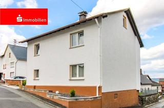 Haus kaufen in 65627 Elbtal, Zwei Einfamilienhäuser auf einem Grundstück in Elbtal-Hangenmeilingen