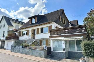 Haus kaufen in Bergstraße 33, 65510 Hünstetten, Vielseitig nutzbares 1-2 Familienhaus mit Gewerbe- oder Einliegerbereich