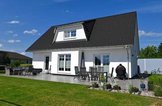 Einfamilienhaus kaufen in Am Schloßberg 43, 18442 Pantelitz, Exklusives Einfamilienhaus mit Pool mitten in Pantelitz