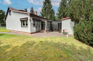 Anlageobjekt in 15370 Fredersdorf-Vogelsdorf, Sanieren oder neu bauen – Grundstück mit großem Potenzial in Fredersdorf-Vogelsdorf