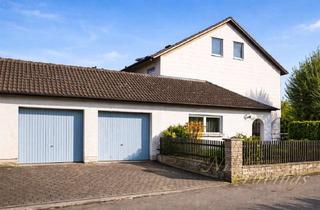 Anlageobjekt in 82285 Hattenhofen, Zweifamilienhaus mit viel Potenzial, Garten und Doppelgarage