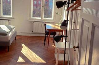 Immobilie mieten in Paul-Lincke-Ufer, 10999 Kreuzberg, Paul-Lincke-Ufer 4th Floor - Apartment