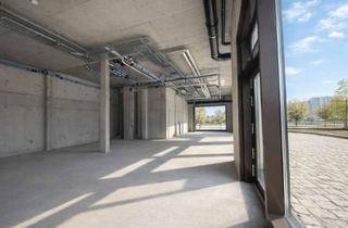 Immobilie mieten in 10557 Tiergarten, Repräsentative Gewerbefläche mit Wasserblick – ideal für Fitness, Galerie & Büro