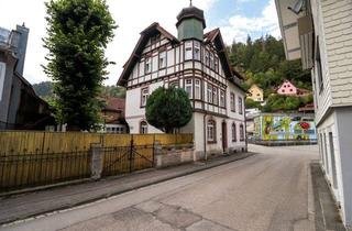 Einfamilienhaus kaufen in 78098 Triberg, Sanierungsbedürftiges Ein- oder Mehrgenerationenhaus - Potenzialstark und Zentral