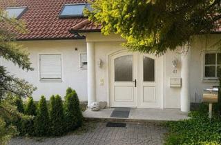 Wohnung kaufen in 97280 Remlingen, Außergewöhnliche Dachgeschosswohnung mit Charme, Weitblick und Wohlfühlambiente