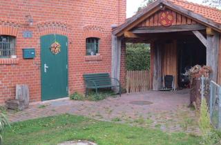 Wohnung mieten in 30926 Seelze, Attraktive 3,5 Zimmer-Wohnung über 3 Etagen-Historischer Charme trifft idyllisches Wohnen im Grünen.