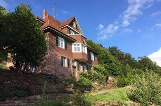 Wohnung mieten in Reutweg 33, 75305 Neuenbürg, Wohnung mit Einbauküche und Balkon: Schöne 4-Zimmer-DG-Wohnung in Denkmalhaus