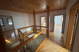 Wohnung mieten in Erich Kästner Straße 16, 61184 Karben, Wohnung im OG geeignet bis 5 Personen mit Balkon, super Lage