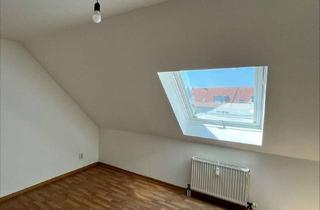 Wohnung mieten in Obere Riedstr. 174, 68305 Mannheim, 2 Zimmer Dachgeschoss Wohnung