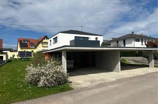 Wohnung mieten in 72810 Gomaringen, Stilvolle 4-Zimmer-Erdgeschosswohnung mit Balkon und EBK in Gomaringen