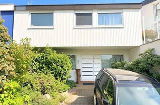 Doppelhaushälfte kaufen in Rieslingweg, 74223 Flein, Reihenmittelhaus mit Einliegerwohnung und Einzelgarage