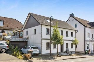 Anlageobjekt in Bensberger Straße 334, 51503 Rösrath, Zwei Häuser, 5 Einheiten- attraktive Kapitalanlage in Rösrath-Forsbach