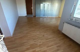 Wohnung mieten in Bahnhofstraße 19, 55491 Büchenbeuren, 3 Zimmer Küche Bad Wohnung Nähe Hahn Airport