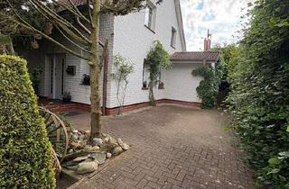 Einfamilienhaus kaufen in 23974 Neuburg, Neuburg - provisionsfrei-freistehendes EFH massiv in Hornstorf, Ostseenähe