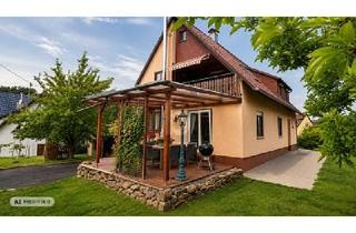 Haus kaufen in 72770 Reutlingen, Reutlingen - GEPFLEGT: PLATZ ZUM SELBSTBEWOHNEN ODER VERMIETEN