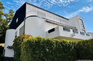 Wohnung kaufen in 66123 Saarbrücken, Saarbrücken - Rotenbühl: 3,5-Zimmer-Wohnung mit Terrasse & eigenem Eingang