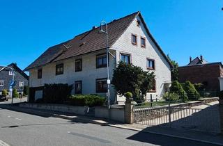 Einfamilienhaus kaufen in 96515 Sonneberg, Sonneberg - Einfamilenhaus mit angebauter Scheune und Garten