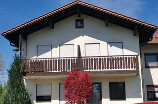 Wohnung kaufen in 84364 Bad Birnbach, Bad Birnbach - Schöne Wohnung mit Stellplatz und Panoramablick!