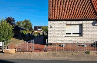 Doppelhaushälfte kaufen in 27239 Twistringen, Twistringen - Doppelhaushälfte ( Renovierungsbedürftig)
