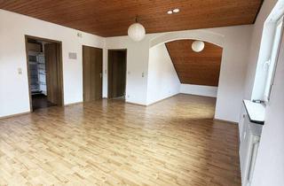 Wohnung kaufen in Im Heißbühl 10, 76889 Klingenmünster, Klingenmünster: Dachgeschosswohnung mit Carport-Stellplatz