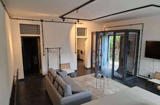Loft kaufen in 73728 Esslingen, Loft-Feeling hinter historischen Mauern - barrierefrei wohnen mit Garten