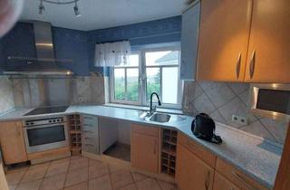 Wohnung kaufen in 56368 Katzenelnbogen, Helle Vierzimmerwohnung mit einladendem Balkon – Ihr neues Zuhause wartet!