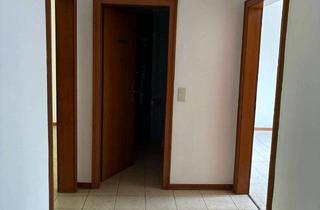 Wohnung kaufen in Wimmersweg 48, 47807 Fischeln, Wohnung ist reserviert Wohnen mit Charakter: 3-Zimmer-Wohnung in Krefeld-Fischeln