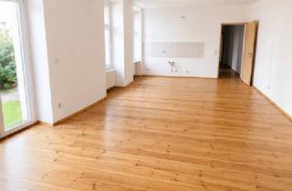 Wohnung kaufen in Bornholmer Str., 10439 Prenzlauer Berg, 4 Zimmer mit Gartenanteil im ruhigen Innenhof - 104,6 m² in Prenzlauer Berg