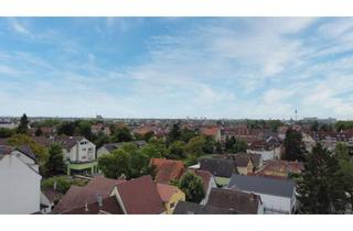 Wohnung kaufen in 68305 Mannheim, Praktisch geschnittene 2-Zimmer-Wohnung an der Grenze zur Gartenstadt mit Balkon und Stellplatz