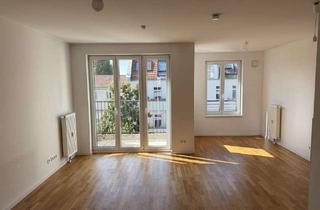 Wohnung mieten in Heidelberger Straße 80, 12435 Berlin, Über den Dächern Treptows