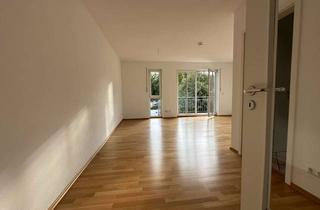 Wohnung mieten in Sulzweg, 81827 Trudering-Riem, +++ Tolle 4 Zimmerwohnung mit neuer EBK +++